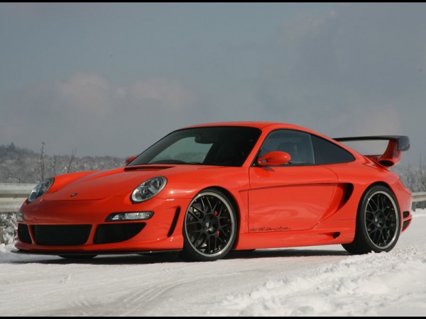 GEMBALLA-GTR-650-Evo-Orange-Porsche-997-SA-Snow.jpg