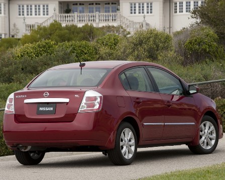 3-Nuevo-Nissan-Sentra-2010-info-y-fotos.jpg