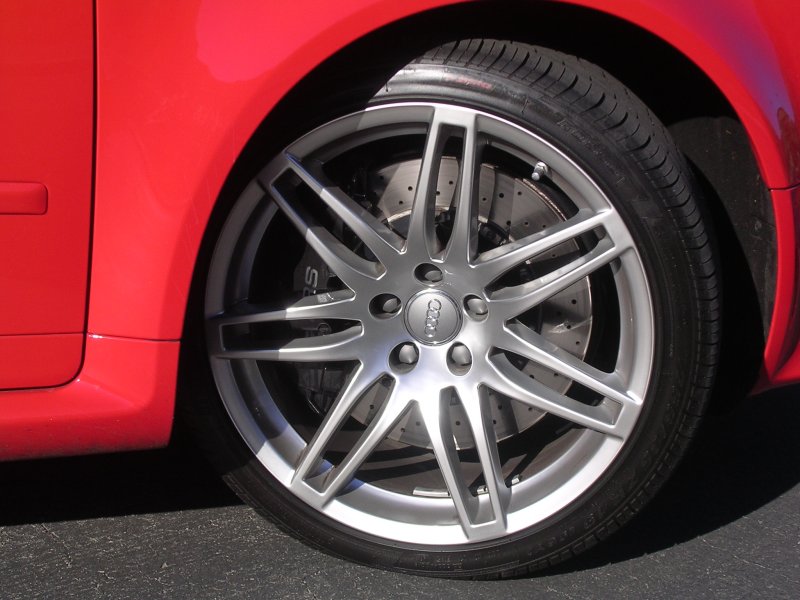 200912281119729010rs4wheels.jpg