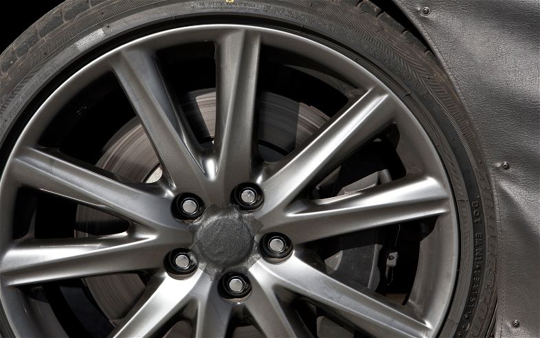 2013-lexus-prototype-wheels-close-up.jpg