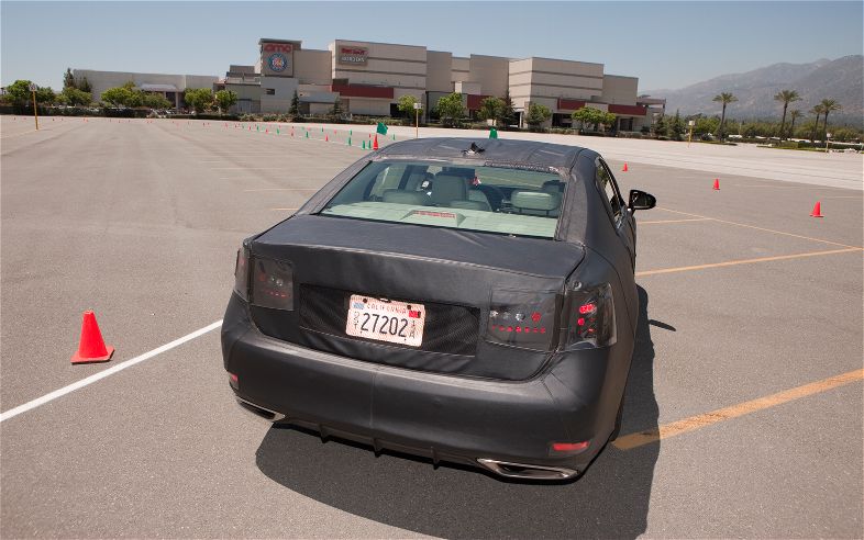 2013-lexus-prototype-rear-end.jpg