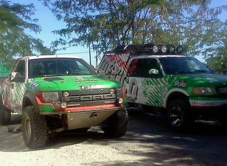 AhuFZOVCEAAS_kO.jpg large.jpg