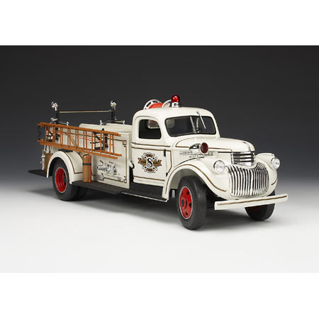 CHEVY FIRE TRUCK..jpg