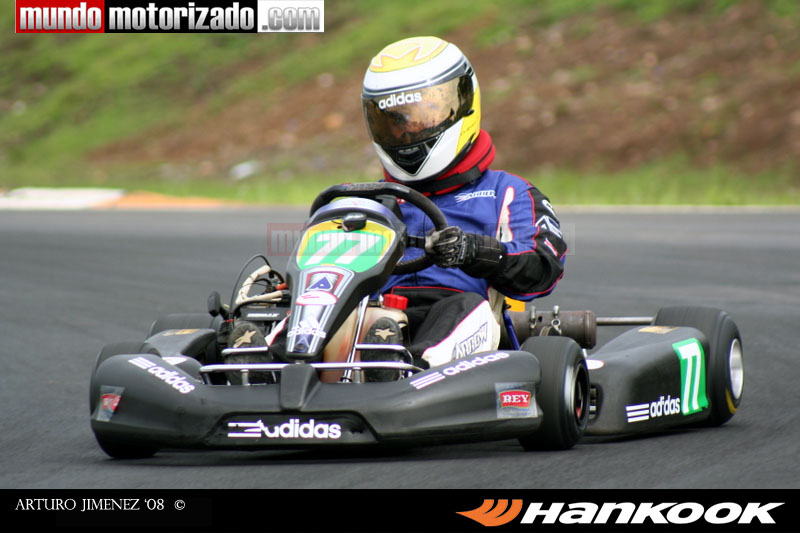 Oscar Robert en junior