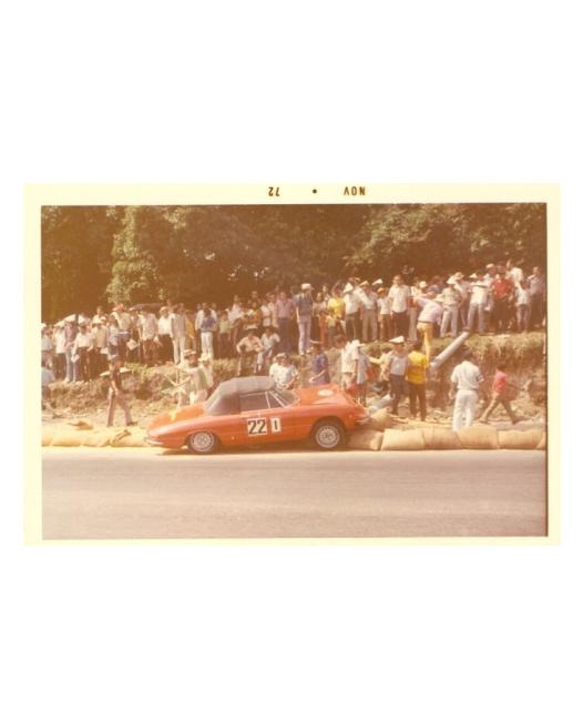 Debut de Fomfor en el automovilismo...1972(???)...Contra el poste