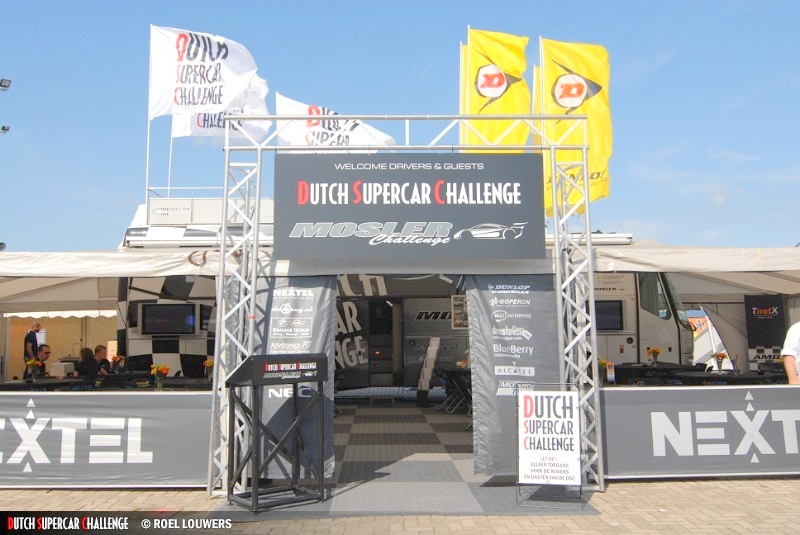 La carpa de la Dutch Super Cars