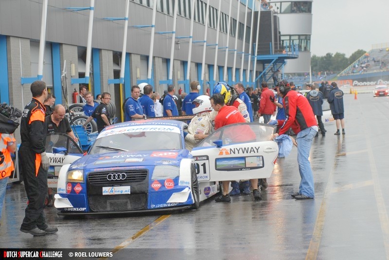 galleries_DSC_2007_2008_6_Assen-RizlaRacingDays_Roel_Louwers_Race_en_Pit_RL1_8535-border_jpg_700_500.jpg