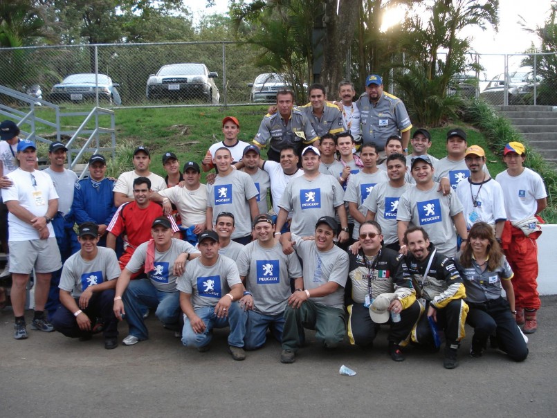 actividad viernes en la noche 096.jpg