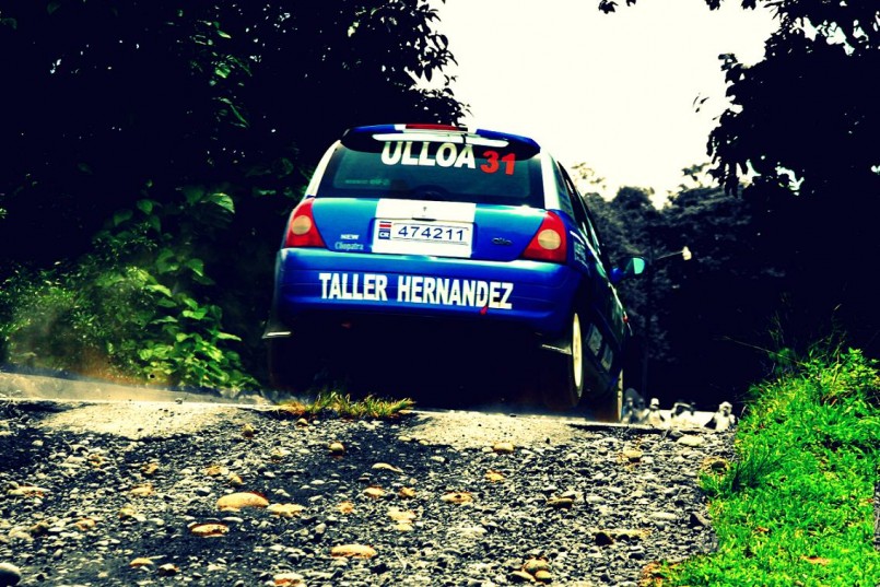 yo quiero esa alarma.JPG