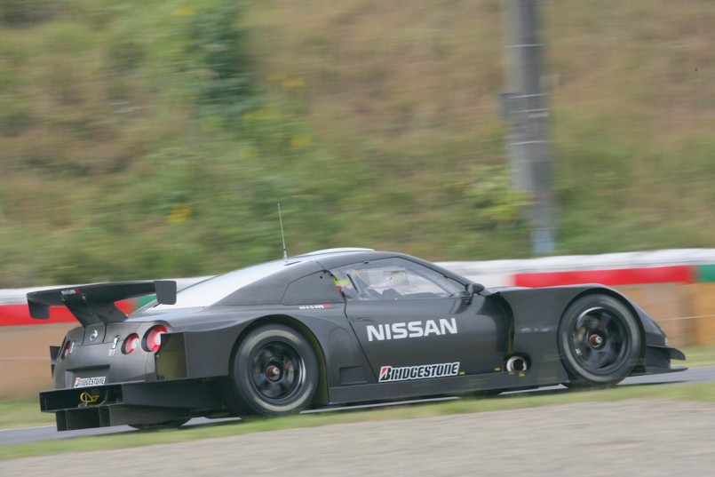 Nissan GT-R 5.jpg