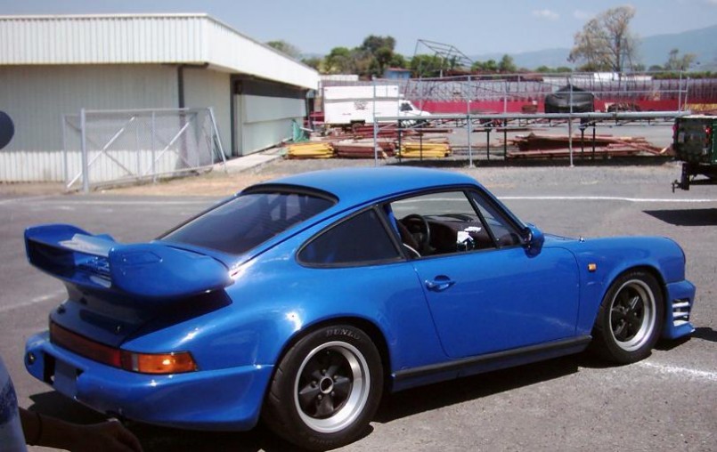 Porsche911GT_02.jpg