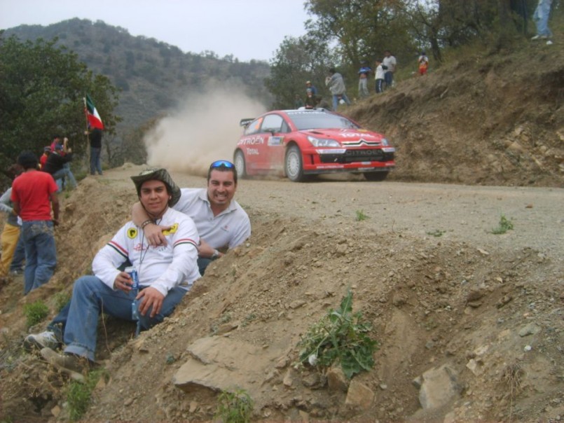 compas mexicanos.jpg