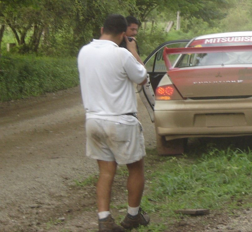 Armando Breteando.jpg