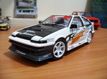 Toyota Trueno (AE86 1993).jpg