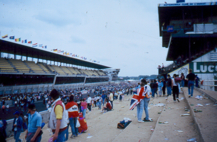 LE MANS.. graderíos.jpg