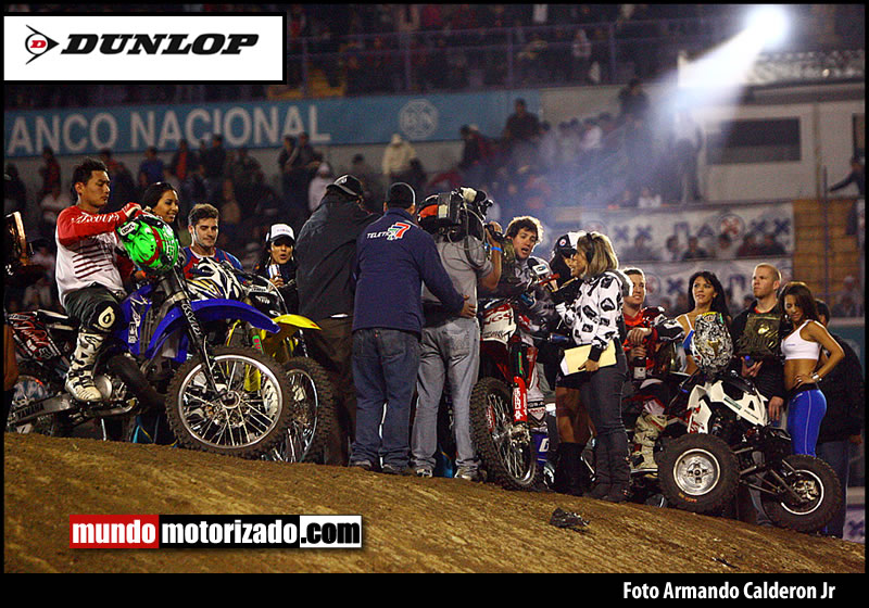 x_knights2009_14.jpg