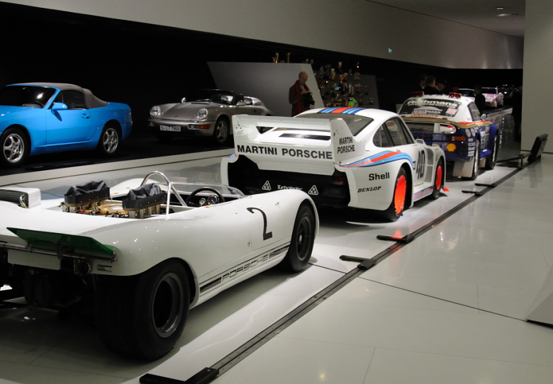 31bmuseoporsche.jpg