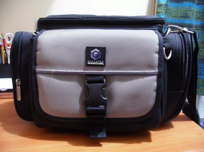 01 Maletín Game Cube