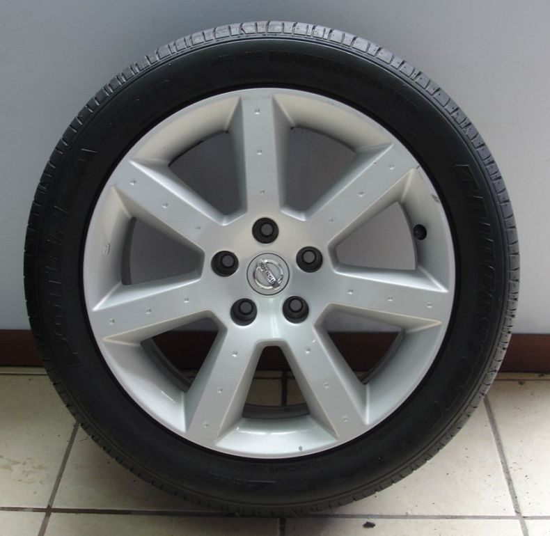 350z, maxima, altima...  17´ 5 x 114