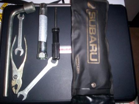 Partes subaru Brat 004.jpg