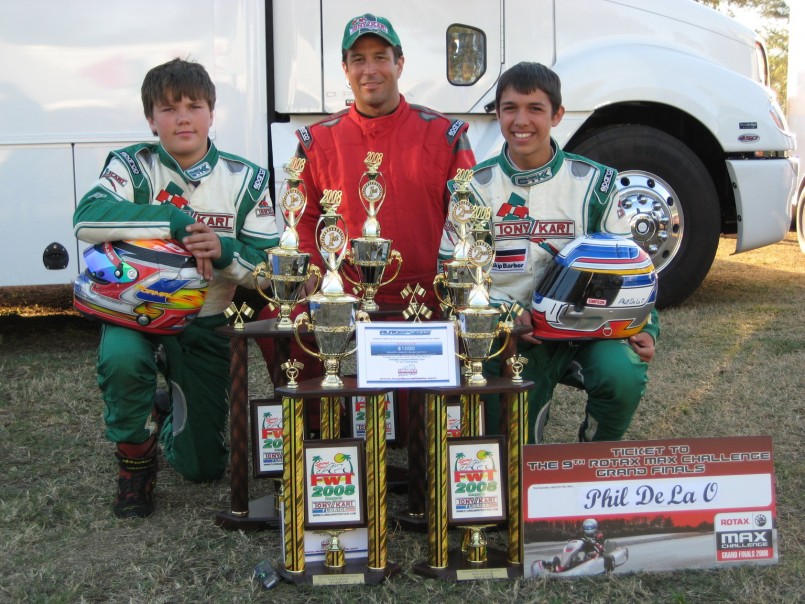 Danny Formal Campeon RTX JR 2008, Mike Riolo Campeon RTX Master 2008, Phil De La O Sub Campeon RTX JR 2008  Todos integrantes del equipo Advanced Karting
