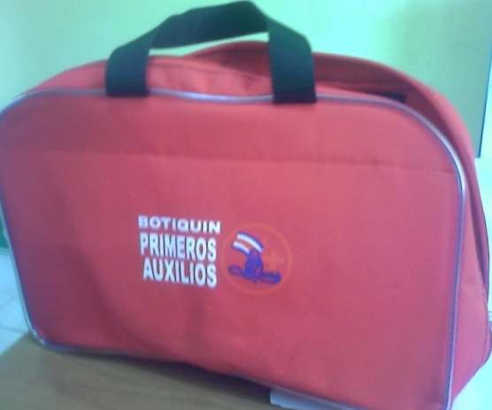 Botiquin auto1.jpg
