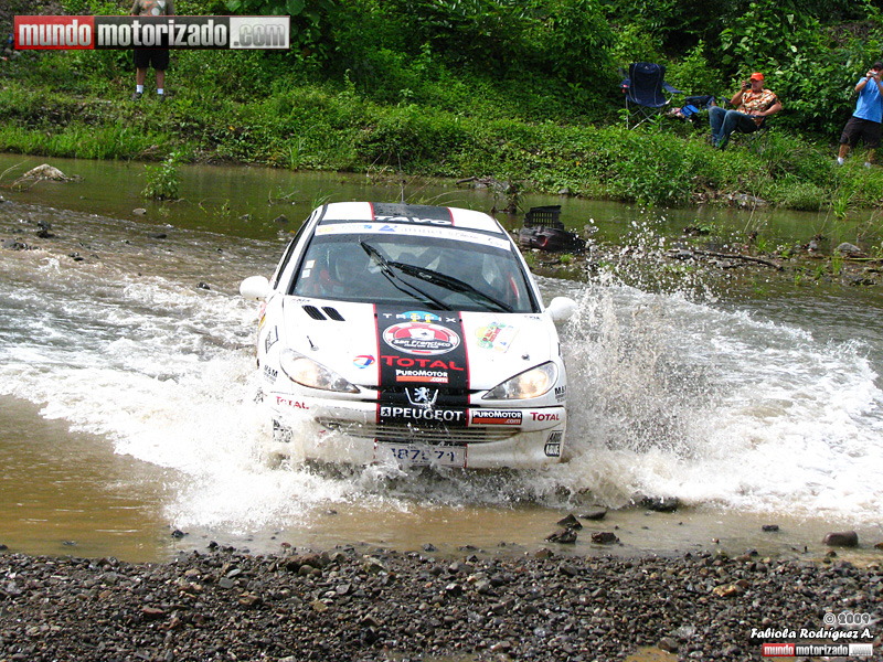 RallyStaTeresa-34.jpg