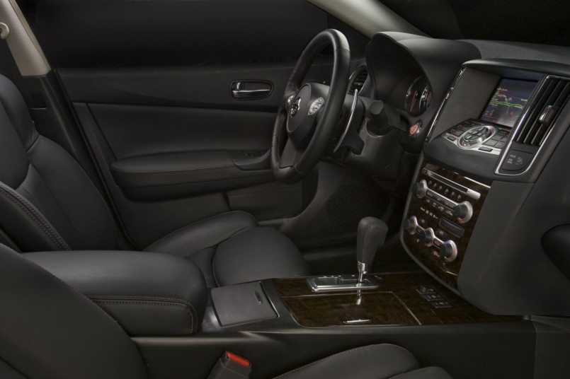 Maxima_Carscoop16.jpg