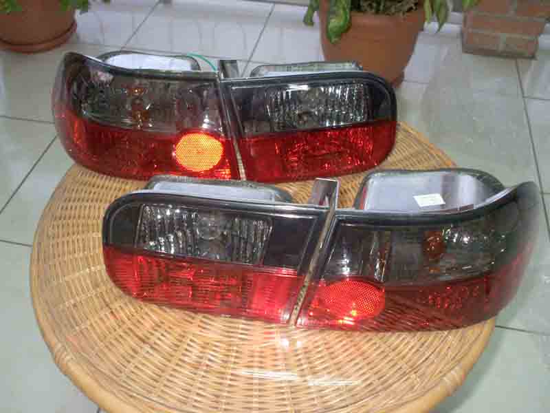 TailLights 001.jpg