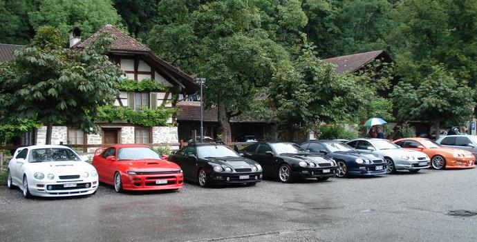 Un grupito de GT-FOUR