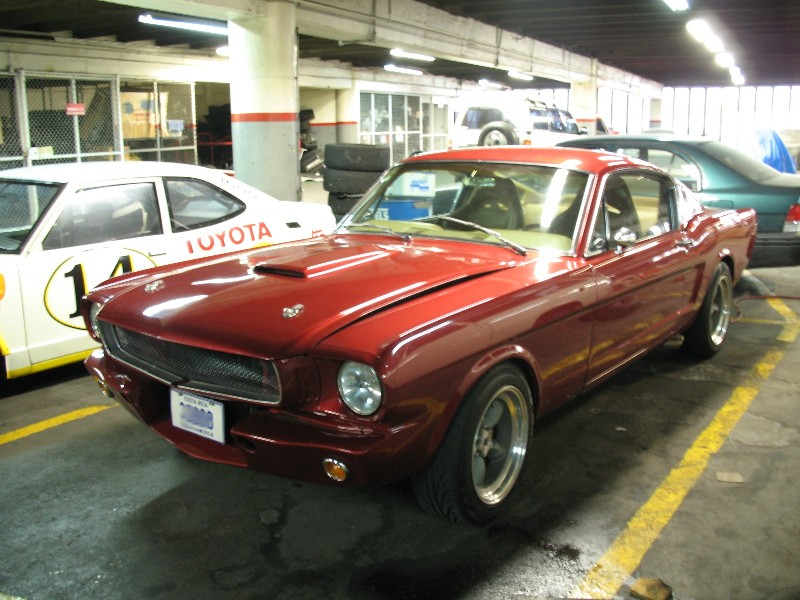 Mustang 6500 V8, modelo 1968.JPG