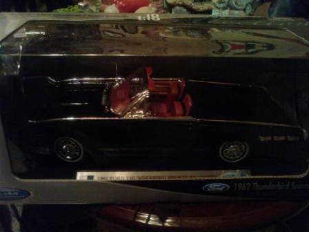 1962 ford tunderbird.JPG