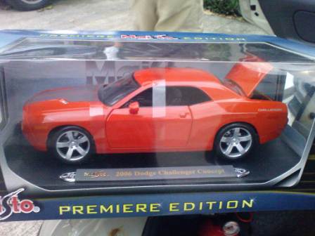 2006 Dodge Challenger.JPG