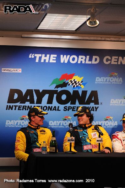 Ganadores GT Daytona 2010 002.jpg