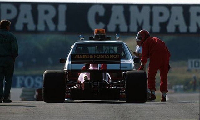 Una postal típica de Life… esta vez en Hungría producto de la caja.