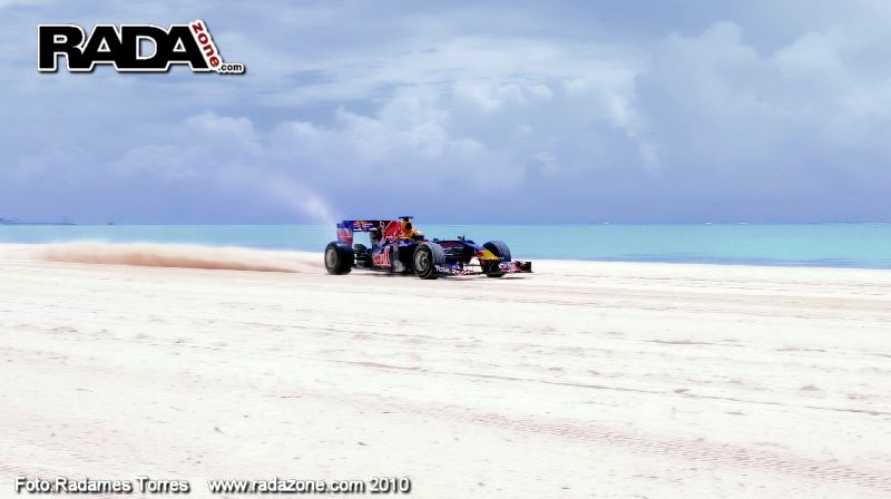 Red_Bull_F_1_Santo_Domingo_2010_Lunes__Juanillo_428.jpg