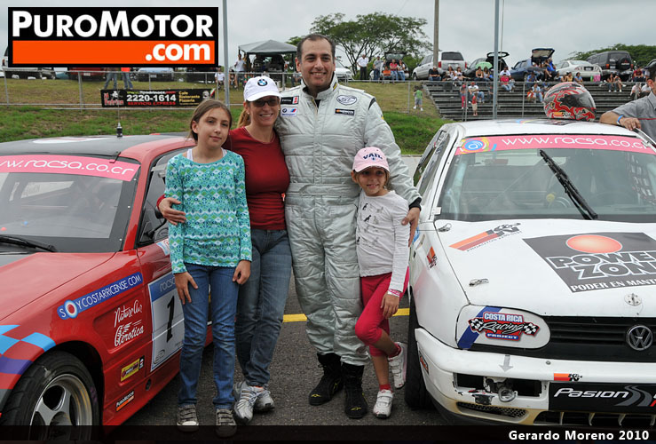 The cutest pit crew on the grid!!