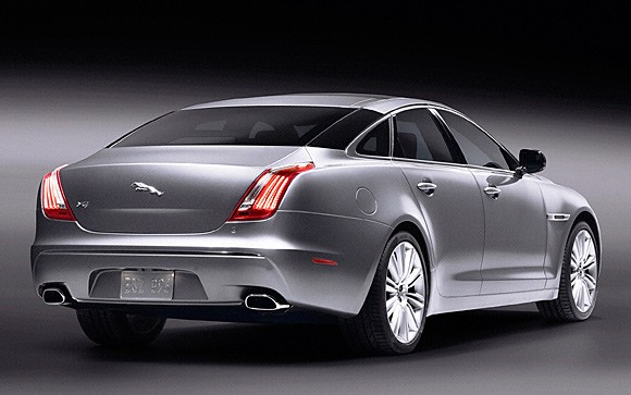 Jaguar XJL V8 Supercharged 5.2L 480HP