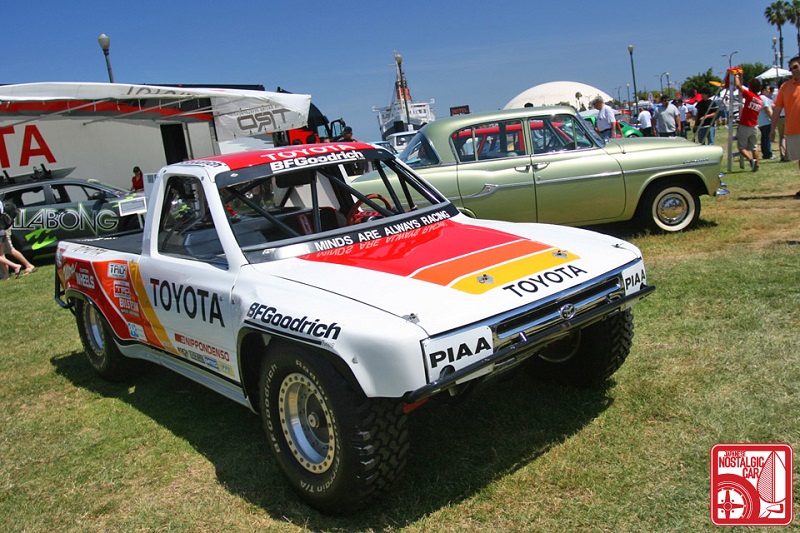 toyotaPickupBaja.jpg