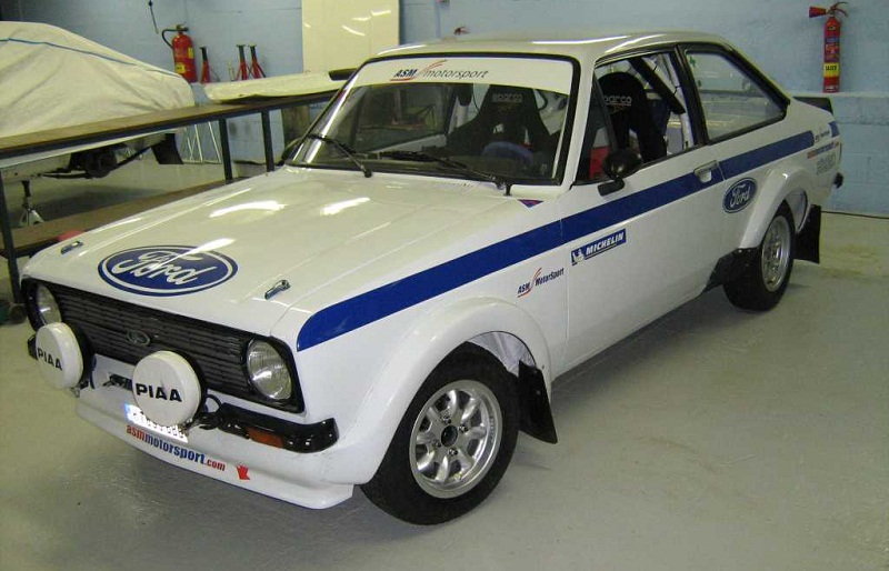 vendo-ford-escort-mk2-rs-2000-gr2-fia_0.jpg