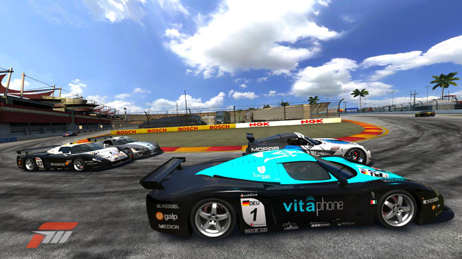 la pelea x el 3er,4to,5to y 6to puesto!! el equipo Viper queriendo hacer un doble adelantamiento sobre los Maserati! Atras los Lambo, adelante los Corvettes