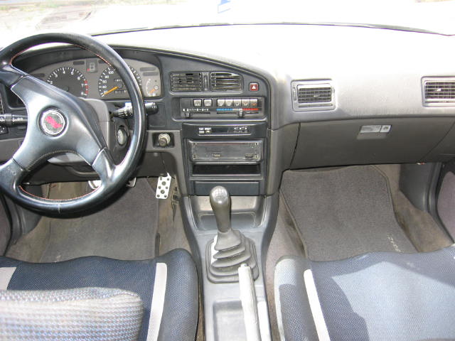subaru legacy 004.jpg