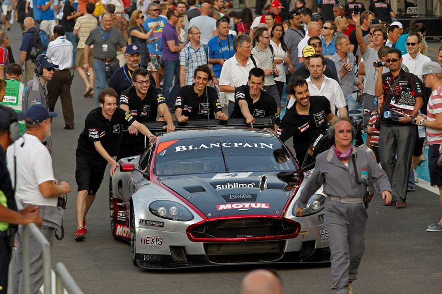 © FIA GT1 GRID WALK.jpg