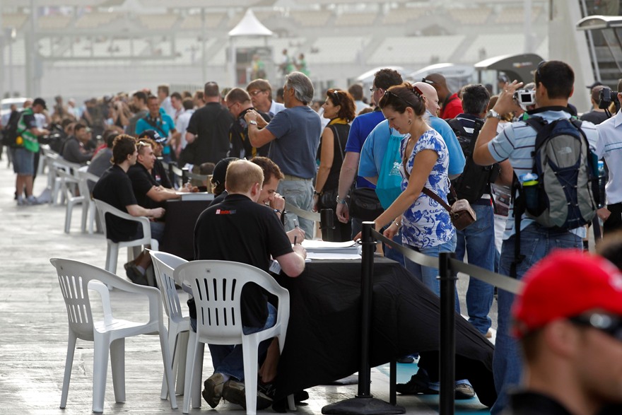 © FIA GT1 Ambience.jpg