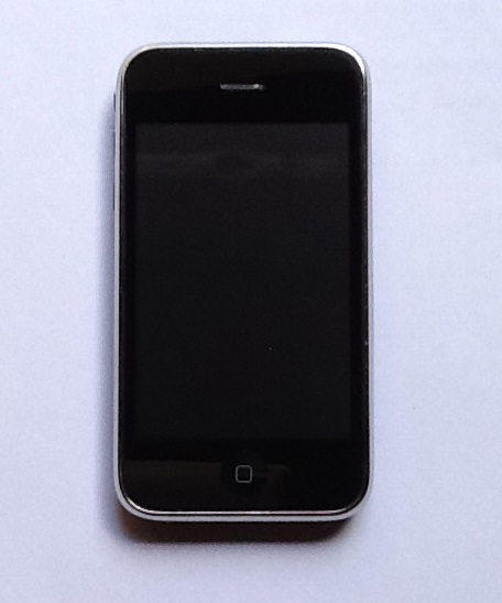 iphone 2.jpg
