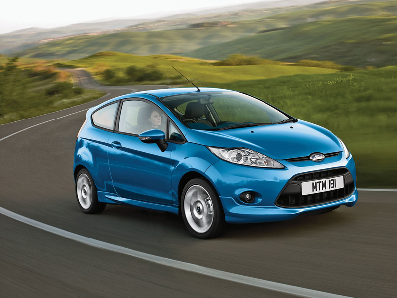2011 Ford Fiesta.jpg