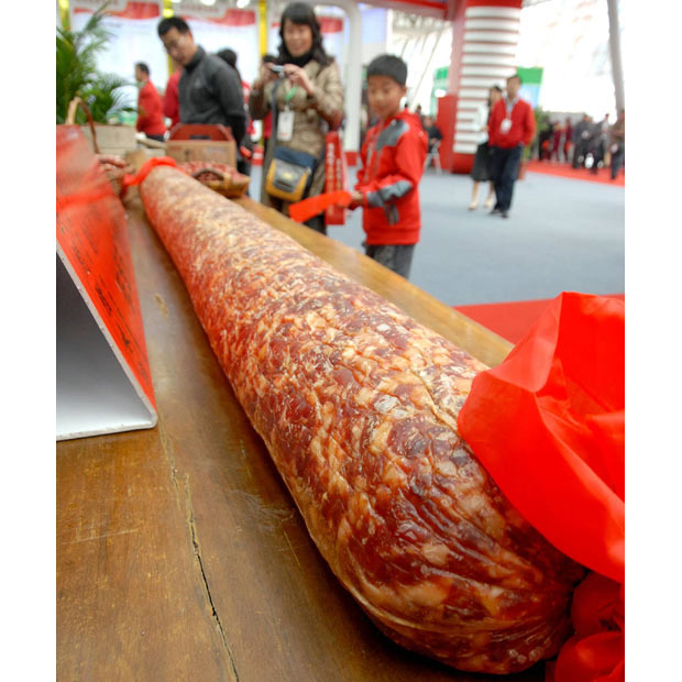 giant-salami_1519964i.jpg