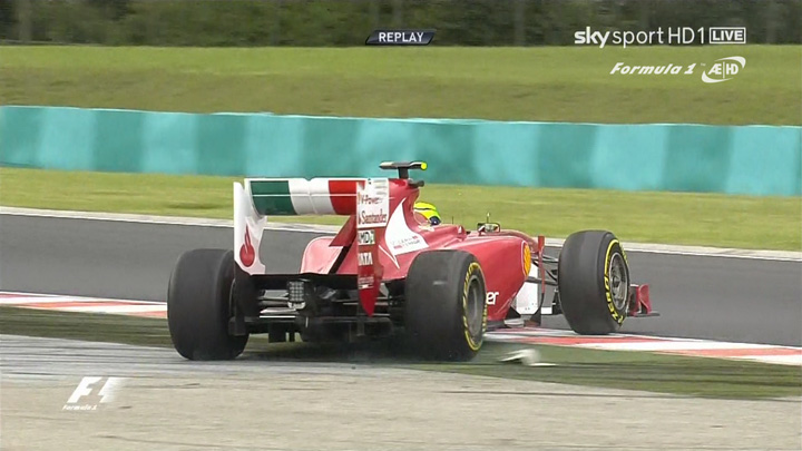 F1.2011.HUN.08.AE-HD.FP2.massa.jpg
