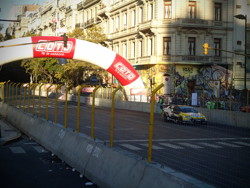 DSC09447-web.jpg