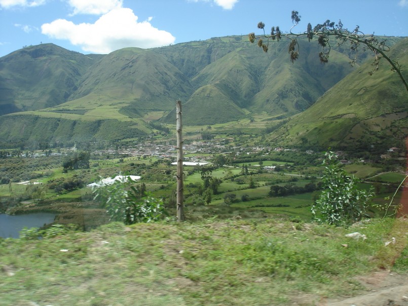 Al fondo el lago.JPG